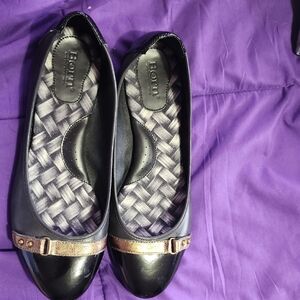 Born Women's Black Flats with  Accent